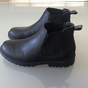 KIDS ANKLE BOOTS